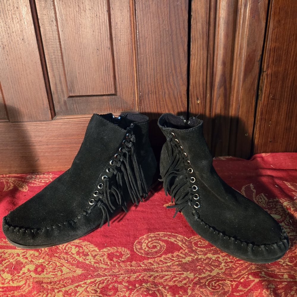 Minnetonka Black Suede Moccasins with Fringe
